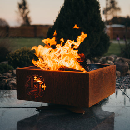 GrillSymbol Corten Steel Fire Pit Piazza(size 50x50x21 cm)