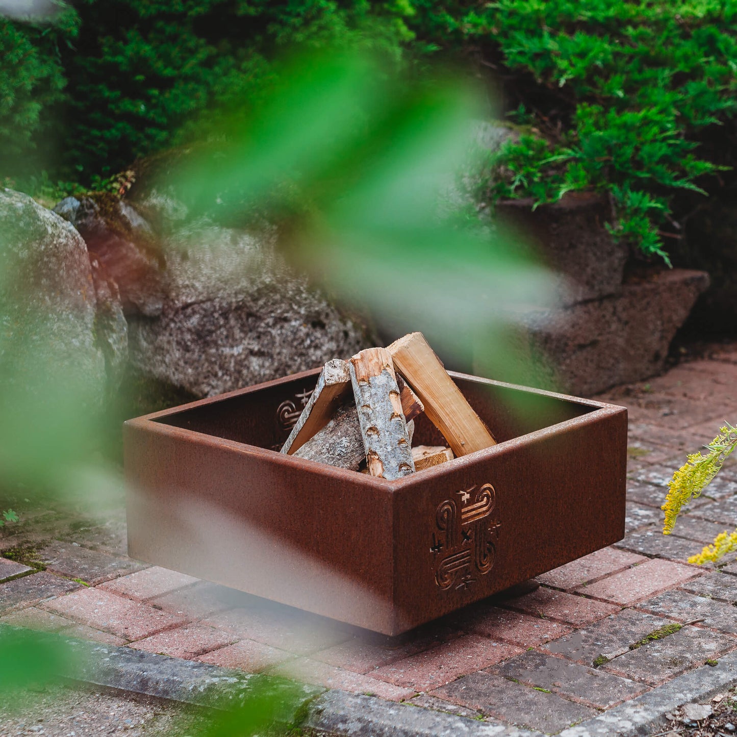 GrillSymbol Corten Steel Fire Pit Piazza(size 50x50x21 cm)